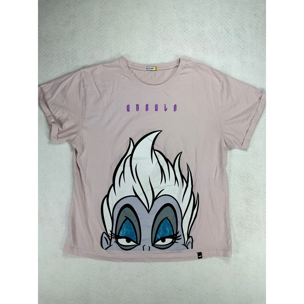 Bewakoof Disney Ursula The Little Mermaid Graphic Tee Pink XL Glitter Eyeshadow